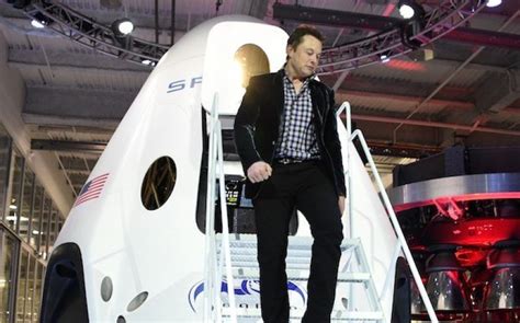 Elon Musk’s SpaceX wins Nasa commercial flight contract - CityAM