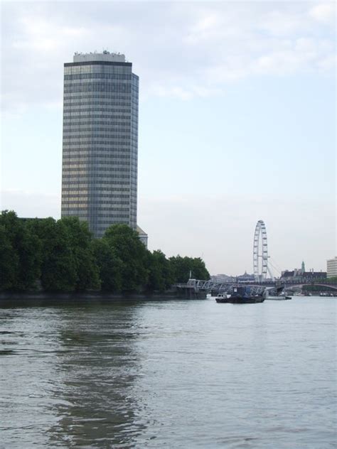 Millbank Tower © Malc McDonald :: Geograph Britain and Ireland