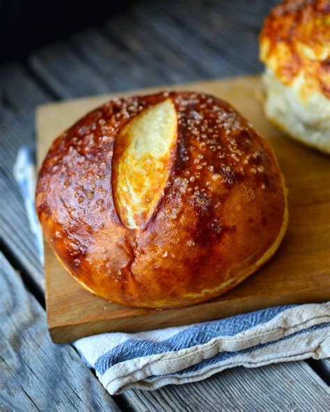 Yammie's Noshery: Pretzel Bread Bowls