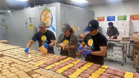 World Central Kitchen starts delivering meals to communities impacted by Hurricane Ian