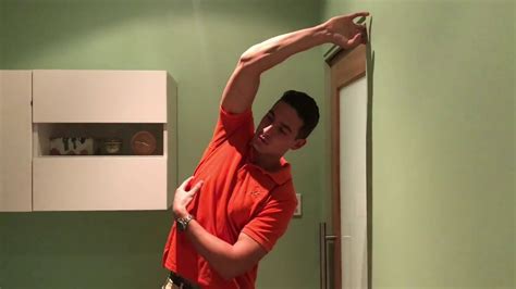 Serratus Anterior Stretch - YouTube