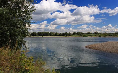 Abakan River, Russia by Fedor Odegov[ 4752 x3168] | The Russophile