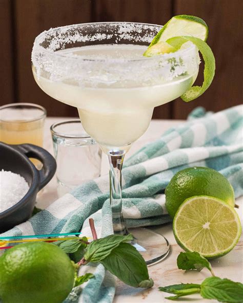 Lime Flavored Margarita Cocktail Recipe - Delice Recipes