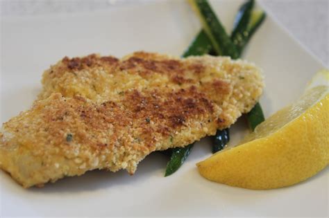 MamaEatsClean: Paleo Almond Breaded Sole - for all you working moms!