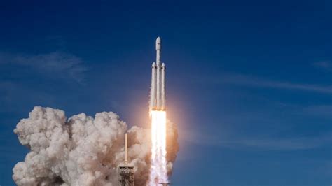 SpaceX's Falcon Heavy Launch Was a Smashing Success—What's Next for Space Travel?