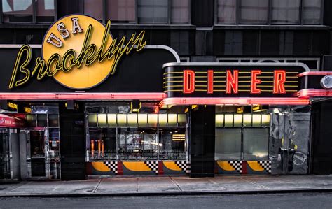 Brooklyn Diner — Lens EyeView Photography