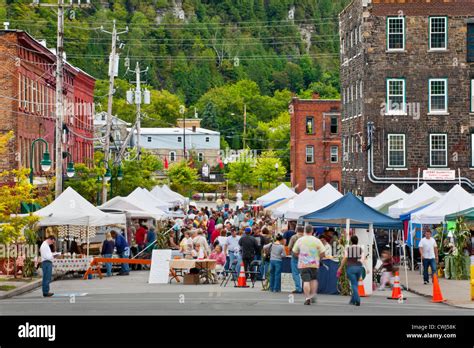 Garlic Festival, Little Falls, Herkimer County, Mohawk Valley, New Stock Photo: 50186435 - Alamy