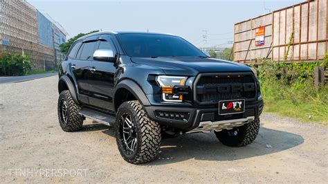 This Customized Ford Endeavour Wears F-150 Raptor Inspired Body Kit