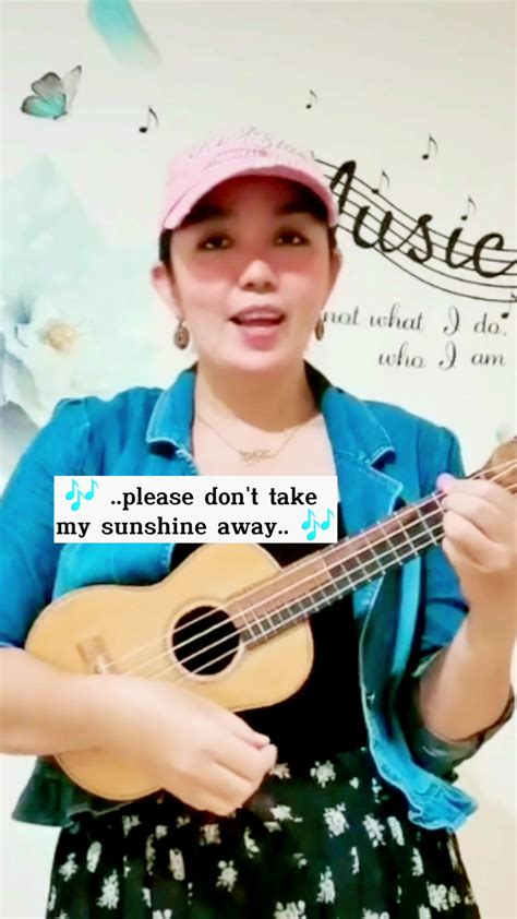 You are my sunshine is my favorite song for my kids. 🥰 I am using the easiest strumming pattern ...