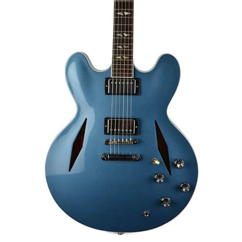 Dave Grohl’s Gear & Equipment (2018) – PlayGuitarLive.com