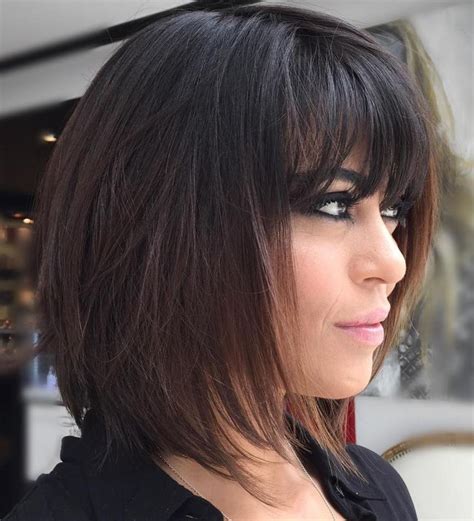 47 Medium Length Haircuts With Bangs – Eazy Glam