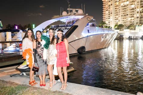 #1 Miami Yacht Party Photographer & Videographer | Ft Lauderdale