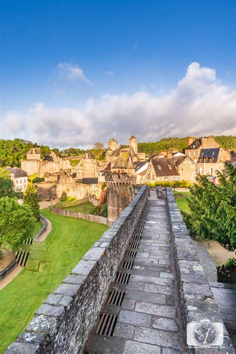 Chateau de Fougeres – Medieval Life in Fougères France | Castles france, Medieval town, Castle