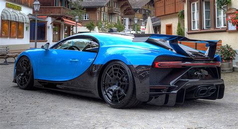 Bugatti Chiron Pur Sport Makes One Final Stop In Europe Before Arriving ...