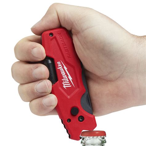 Milwaukee FASTBACK 6-in-1 Folding Utility Knife - Columbia Safety and ...