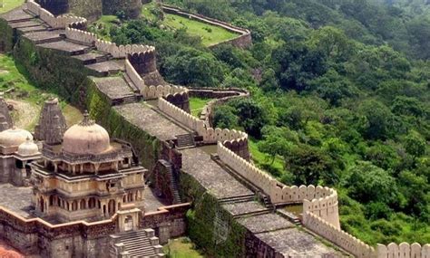 Magnificent And Massive Great Wall Of India - Astonishing Ancient Structure Shrouded In Secrecy ...