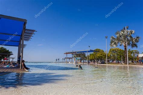 Cairns Lagoon Pool – Stock Editorial Photo © zstockphotos #55833801