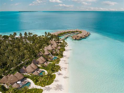 The Nautilus Maldives Has The Ultimate Plan For Guests To Put Their Gadgets Down | Islands