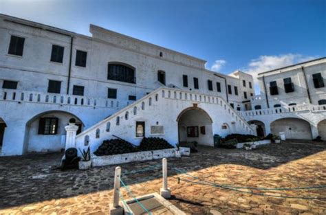 Elmina Castle and its Dark History of Enslavement, Torture, and Death | Science and Technology ...