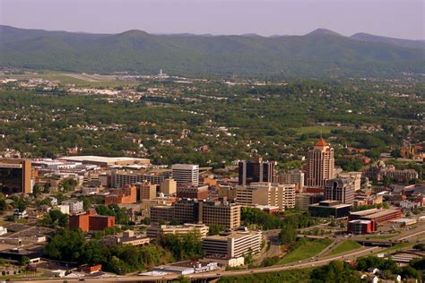 Downtown Roanoke, VA | I think I read somewhere that Roanoke… | Flickr