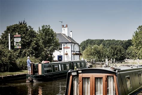 The Grove Lock - Fuller's Pub and Restaurant in Leighton Buzzard