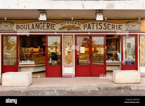 French Boulangerie Patisserie Stock Photo - Alamy