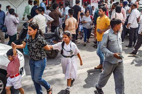 bomb threat | Delhi Public School in Mathura Road receives another bomb threat on email, turns ...