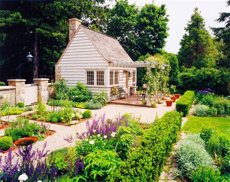 English-Tudor-Garden-and-Potting-Shed | Vanderhorn Architects