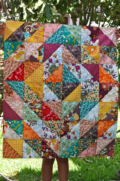 Modern Quilt Along-Bold Prints with Angela Pingel - Simple Simon and Company