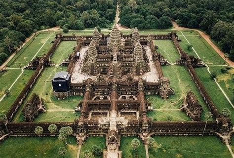 Angkorwat Temple In Cambodia The Biggest Hindu Temple Of The World ...