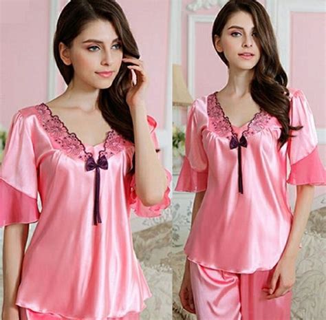 Top 9 Beautiful Silk Pajamas for Women with Images | Styles At Life