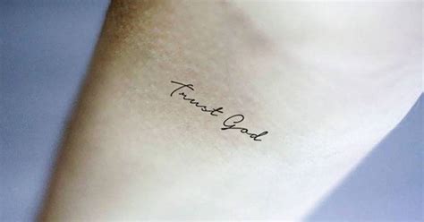 “Trust God” temporary tattoo, get it here