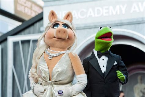 Kermit And Miss Piggy Wedding