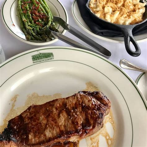 Smith & Wollensky Steakhouse - Houston Restaurant - Houston, TX | OpenTable