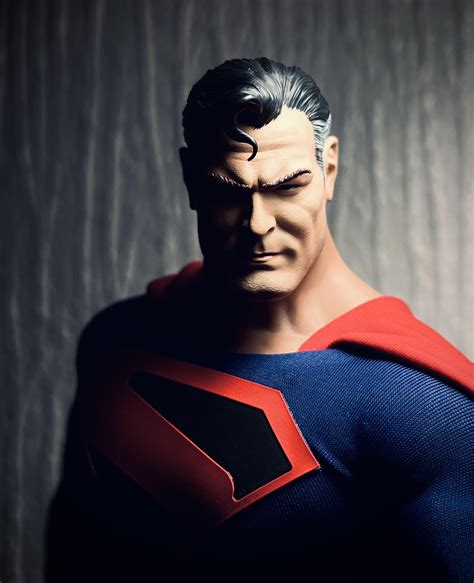 1/6 Kingdom Come Superman Figure by SSR Studio : r/superman