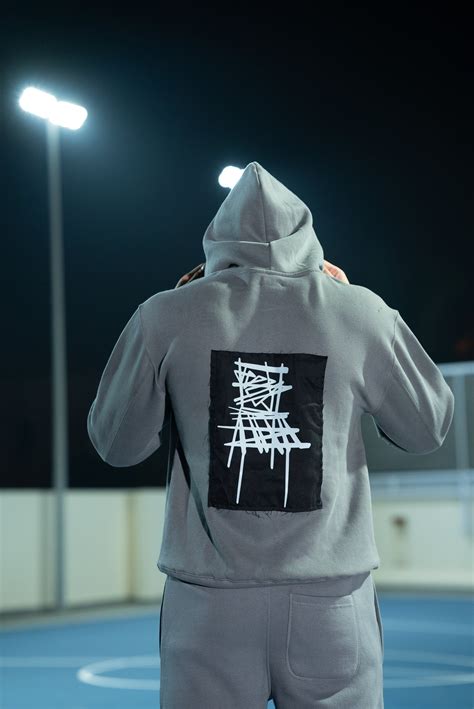 Raw Hoodie-Grey – Balance Pakistan