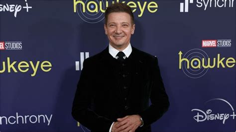 Jeremy Renner leg updates: Hawkeye star reveals number of broken bones ...