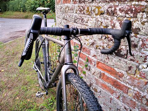 Bike review: Bombtrack Hook EXT – ADVNTR.cc