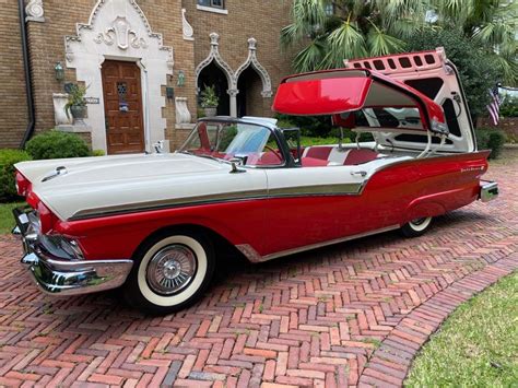 1957 Ford Skyliner | Classic & Collector Cars