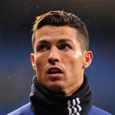 18 Cristiano Ronaldo Haarschnitt Ideen für Ihre Inspiration | Promi Frisuren, 2019 | Cristiano ...