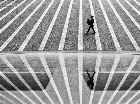 Diagonal Lines in Photography: Comprehensive Tips and Examples