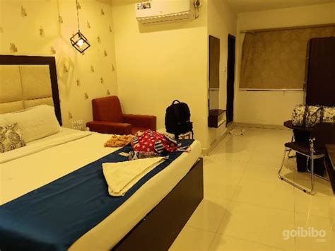 HOTEL SIGNATURE AIRPORT ZONE SHAMSHABAD | Book Hyderabad Hotels @ ₹1