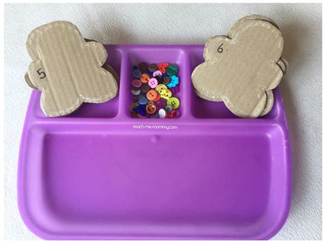 Gingerbread Cookies Counting Tray (Math Activity) - Nicole Kilian's Weebly