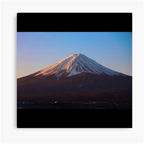 "Japanese Artwork - Mount Fuji" Canvas Print for Sale by cerebration | Redbubble