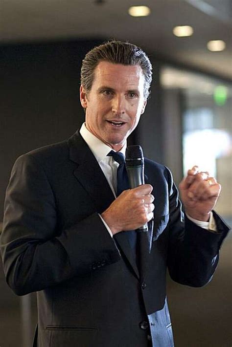 City Hall lovefest as Mayor Newsom signs budget - SFGate