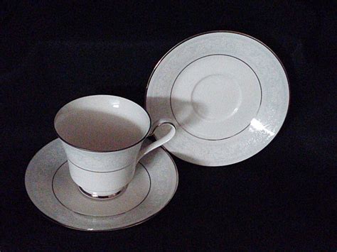 Vintage Noritake Fine Ivory Bone China 'trudy' 7087 1 - Etsy