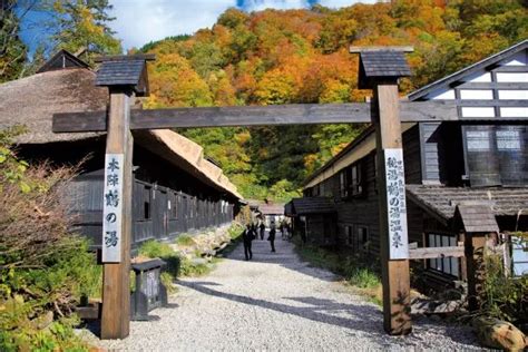 Nyūtō Onsen and the 7 Unique Ryokans Deep in the Mountain