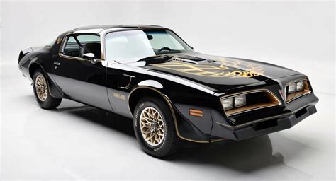 Burt Reynold's '77 Pontiac Firebird Trans Am SE – the Car From 'Smokey ...