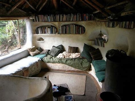 Stunning Cob House Interior Design Ideas(17) | Cob house interior, Earthship home, Cob house