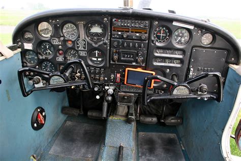 PA 28 cockpit | A Piper Cherokee cockpit. | terry joyce | Flickr